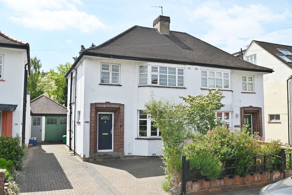 Property photo 1 of 16