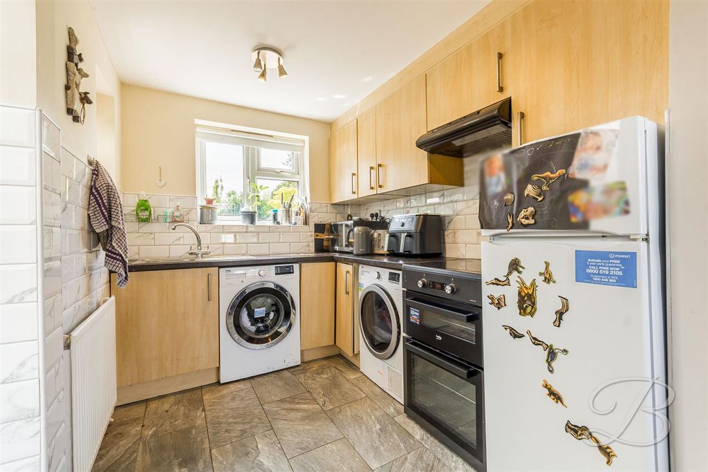 Property photo 2 of 33 Ccltd-18.Jpg
