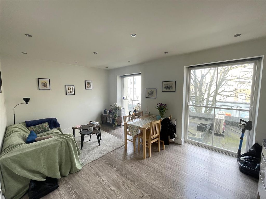 Property photo 1 of 8 Image00001.Jpeg