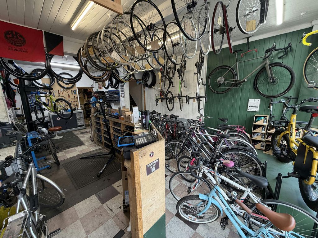 Property photo 3 of 7 Photo 19-12-2025, 13 16 56 - Copy.Jpg