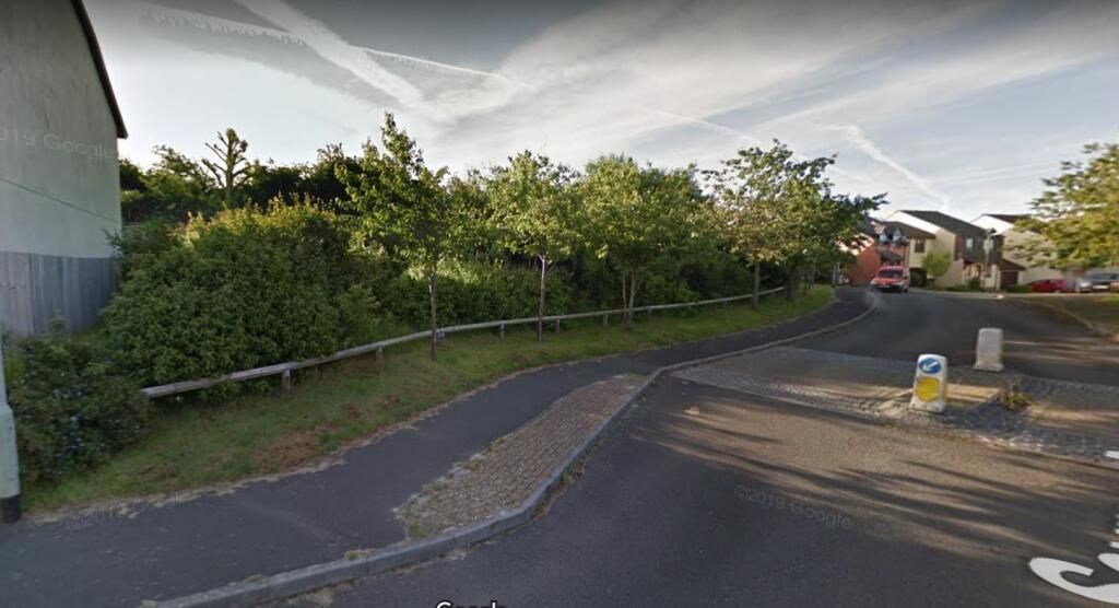 Property photo 1 of 2 Land At Dartmouth, Tq6