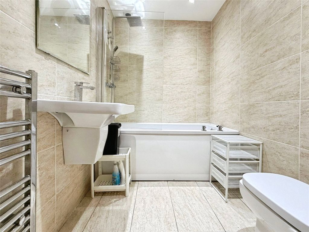 Property photo 2 of 13 Picture 2