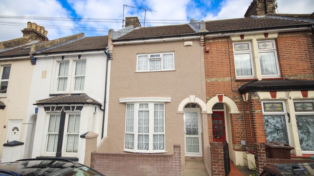 Property photo 1 of 10 Three Bedroom Terraced Property For Sale, No Forward Chain!