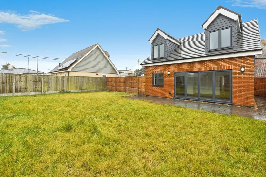 Property photo 1 of 11 Whatsapp Image 2026-01-05 At 11.18.32.Jpeg