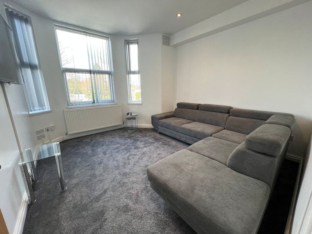 Property photo 3 of 8 Lounge With Sofa