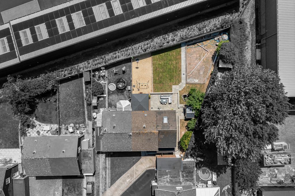 Property photo 1 of 26 Drone