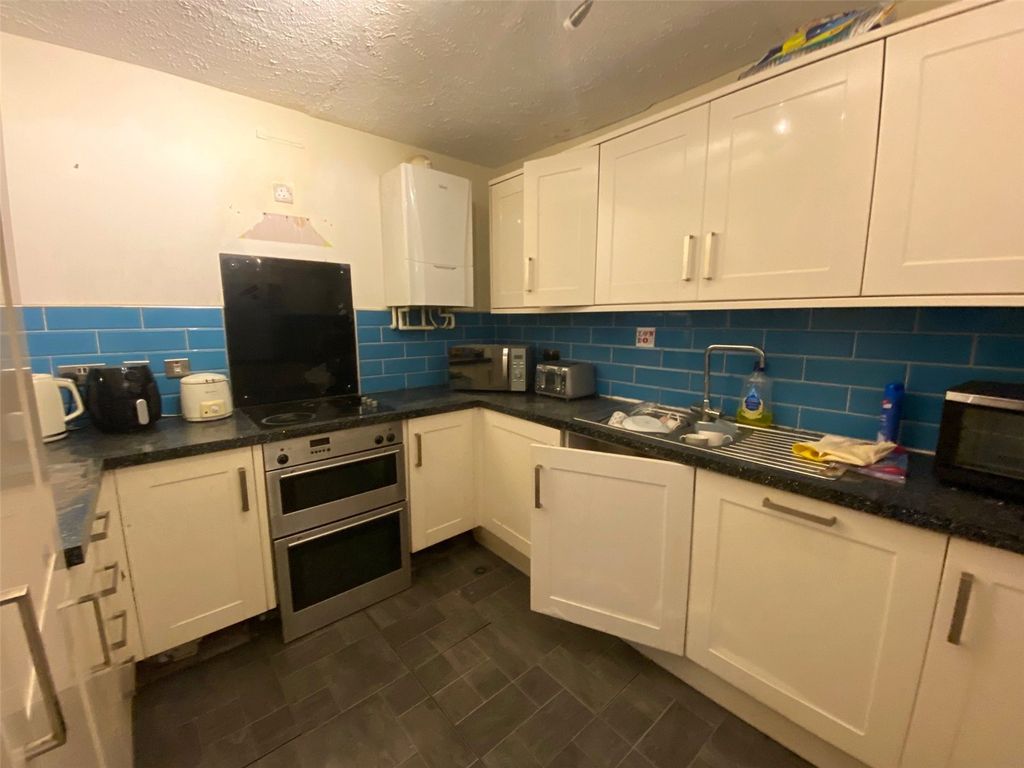 Property photo 2 of 6 Picture No. 04