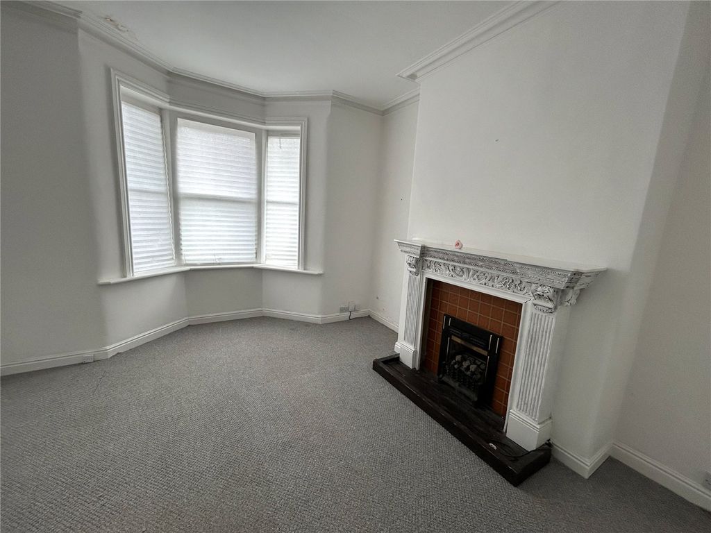 Property photo 2 of 12 Picture No. 01