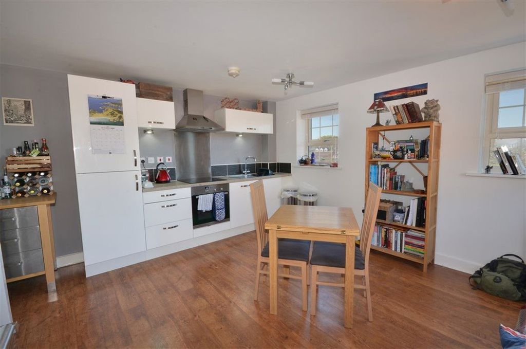 Property photo 2 of 4