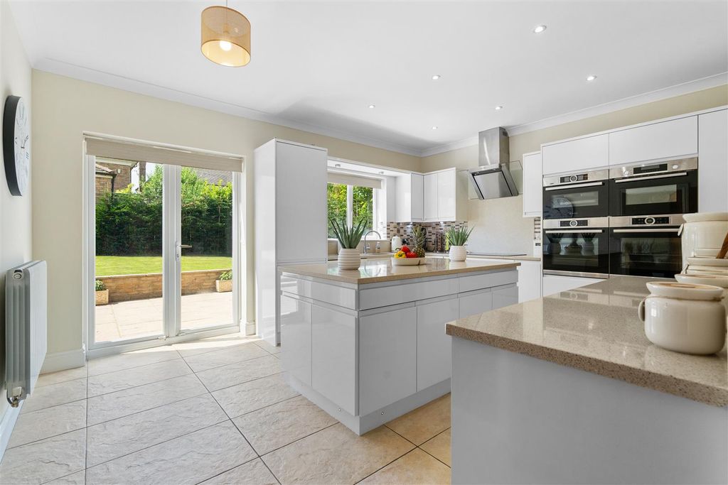 Additional image 13 of 5 bed detached house for saleSnowdrop Road, Hartlepool TS26