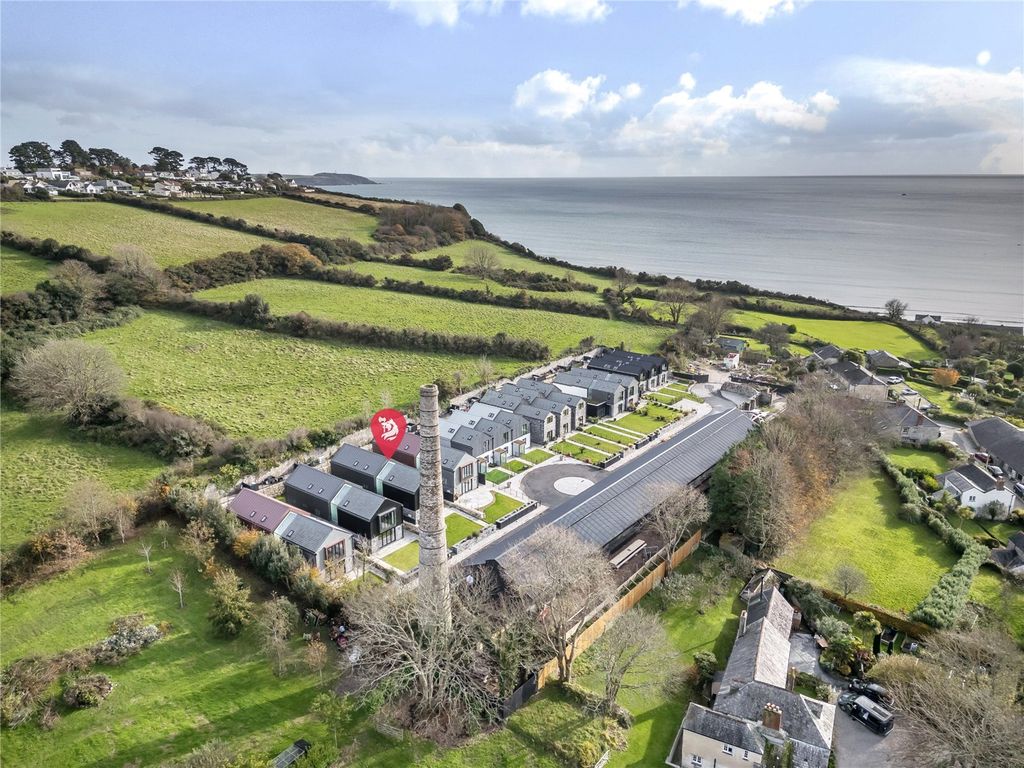 Property photo 1 of 13 Drone Shot
