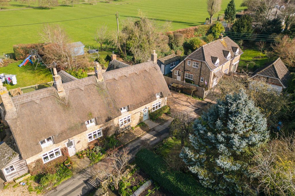 Property photo 1 of 34