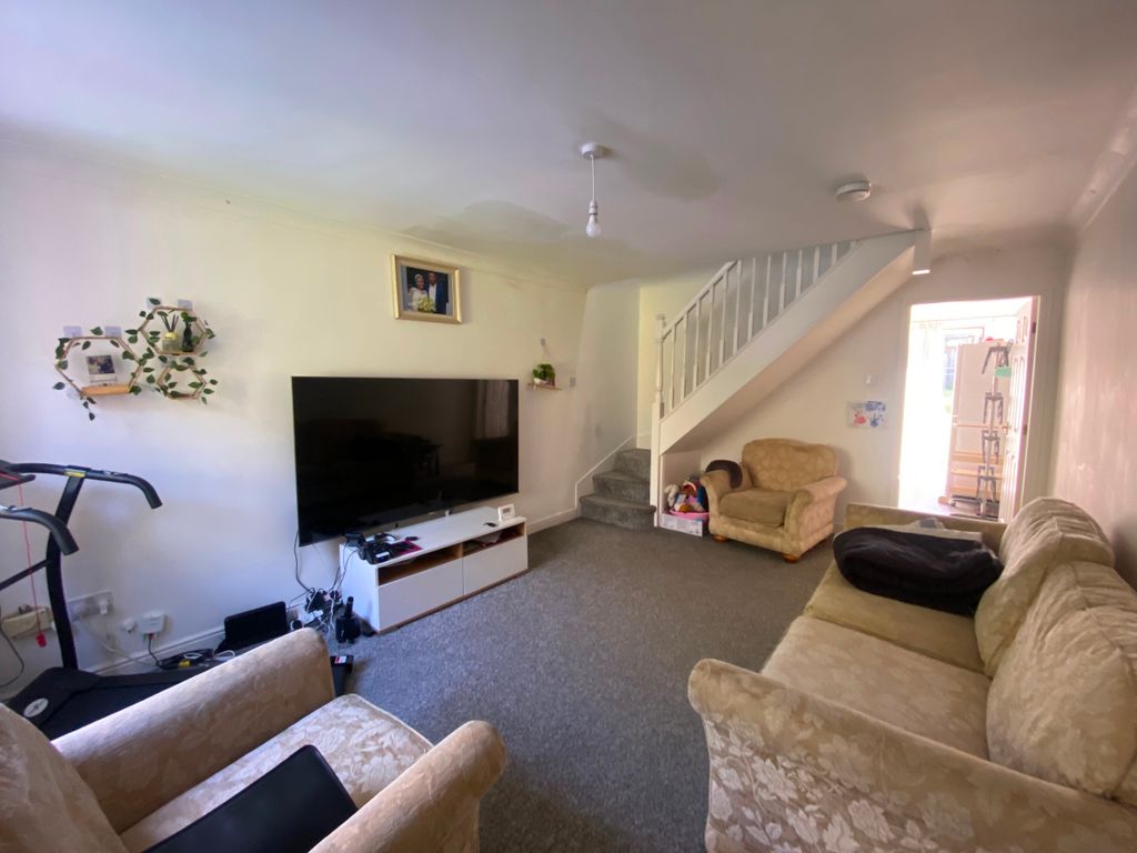 Property photo 3 of 8