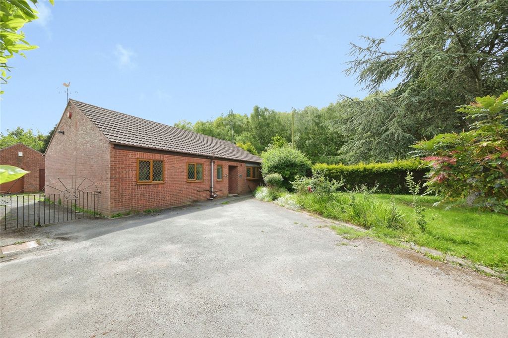 Property photo 1 of 20 Picture No. 14