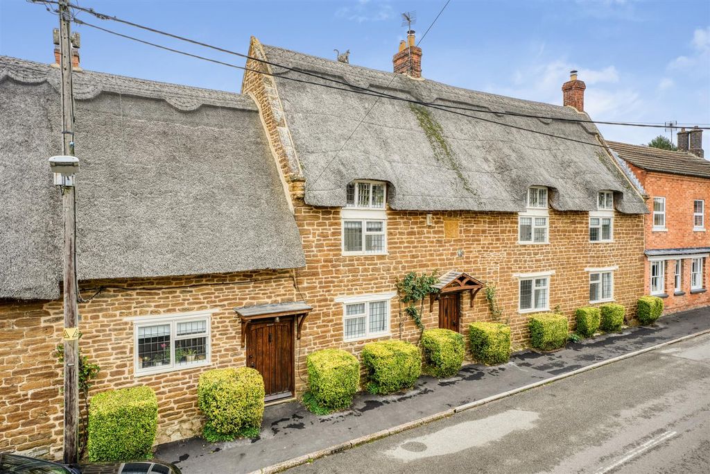 Property photo 1 of 37