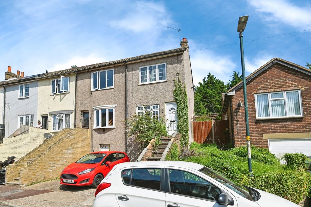 Property photo 3 of 3 Photo