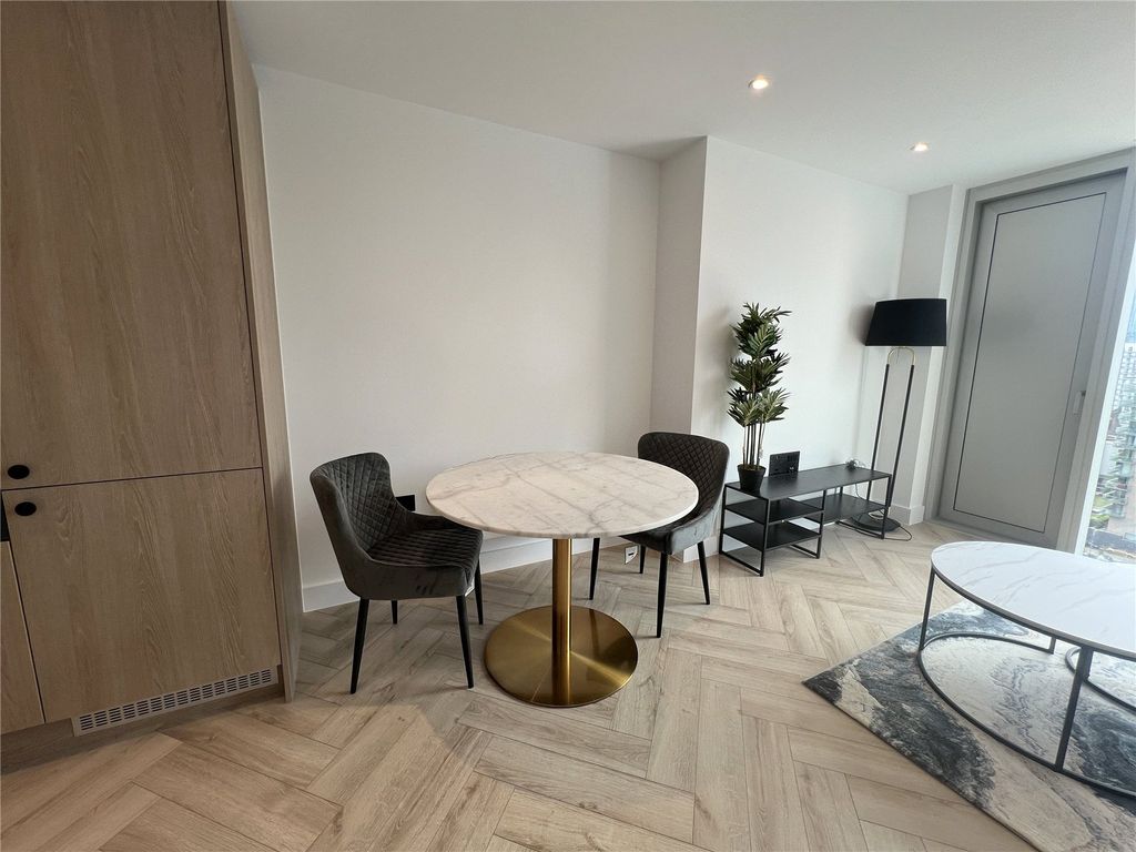 Property photo 3 of 6 Picture No. 05