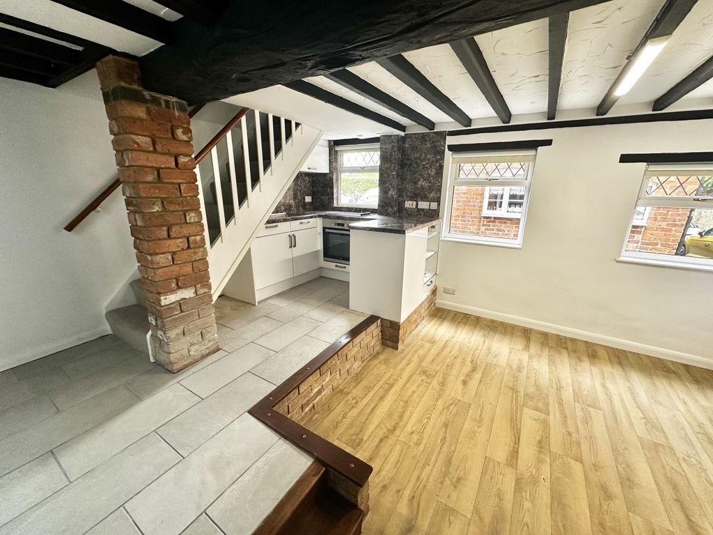 Property photo 2 of 6 Img_8203