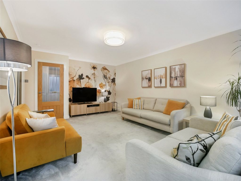 Property photo 2 of 21 Picture No. 25