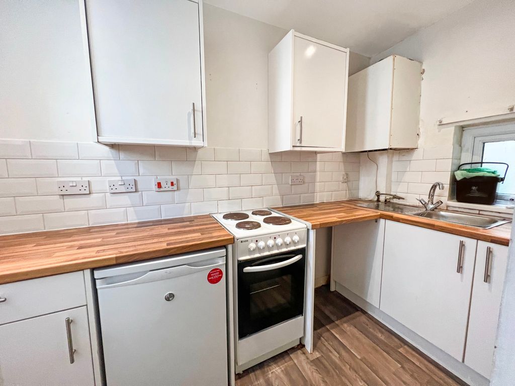 Property photo 3 of 6 Image Of Property