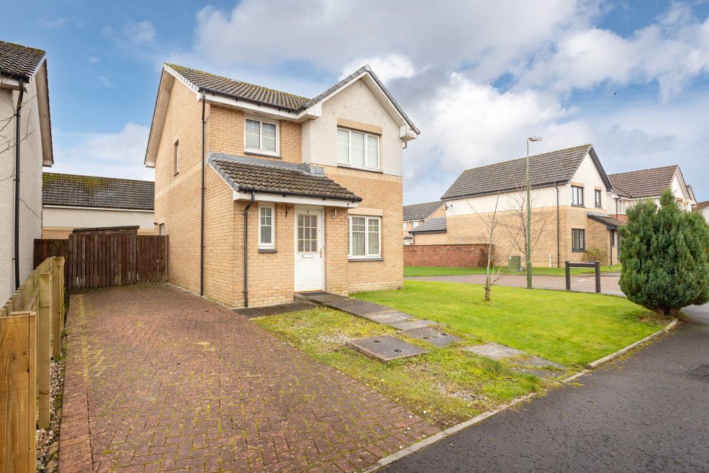 Property photo 1 of 25