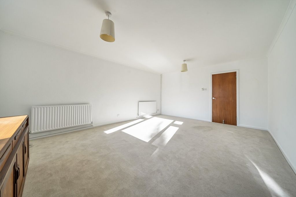 Property photo 3 of 25 Picture No. 14