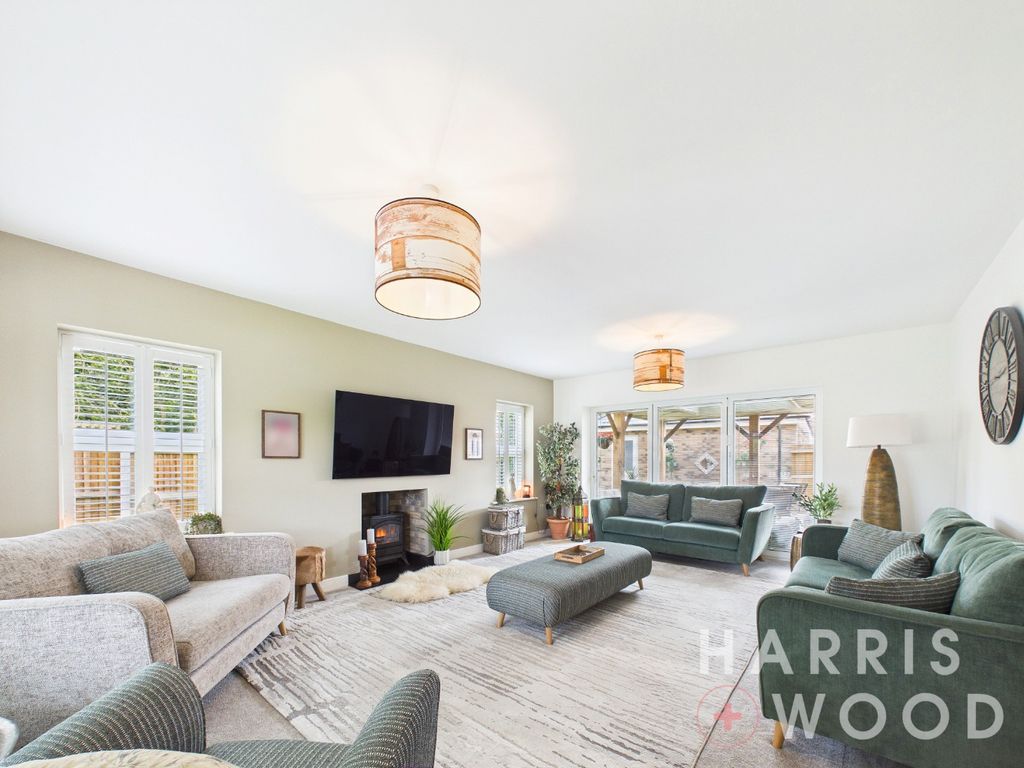 Property photo 2 of 40 5230507
