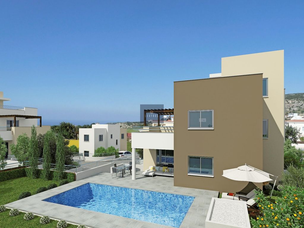 Property photo 1 of 9