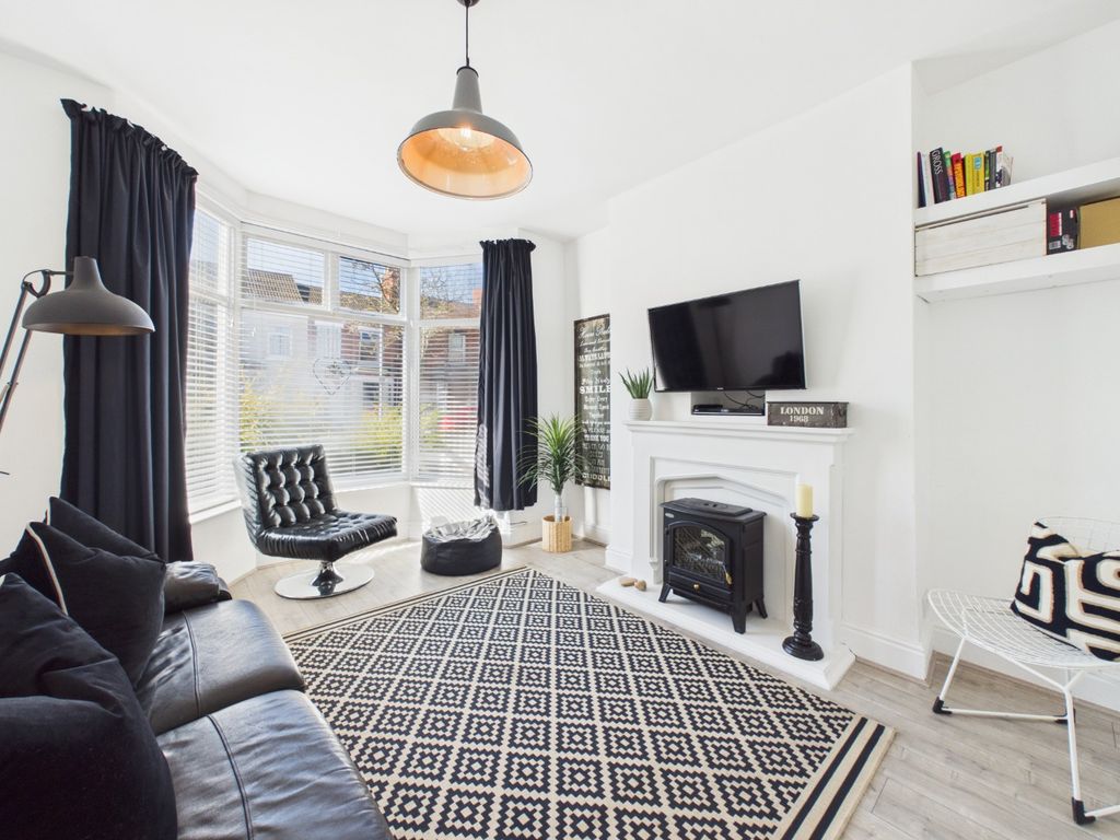 Property photo 2 of 20 4970355