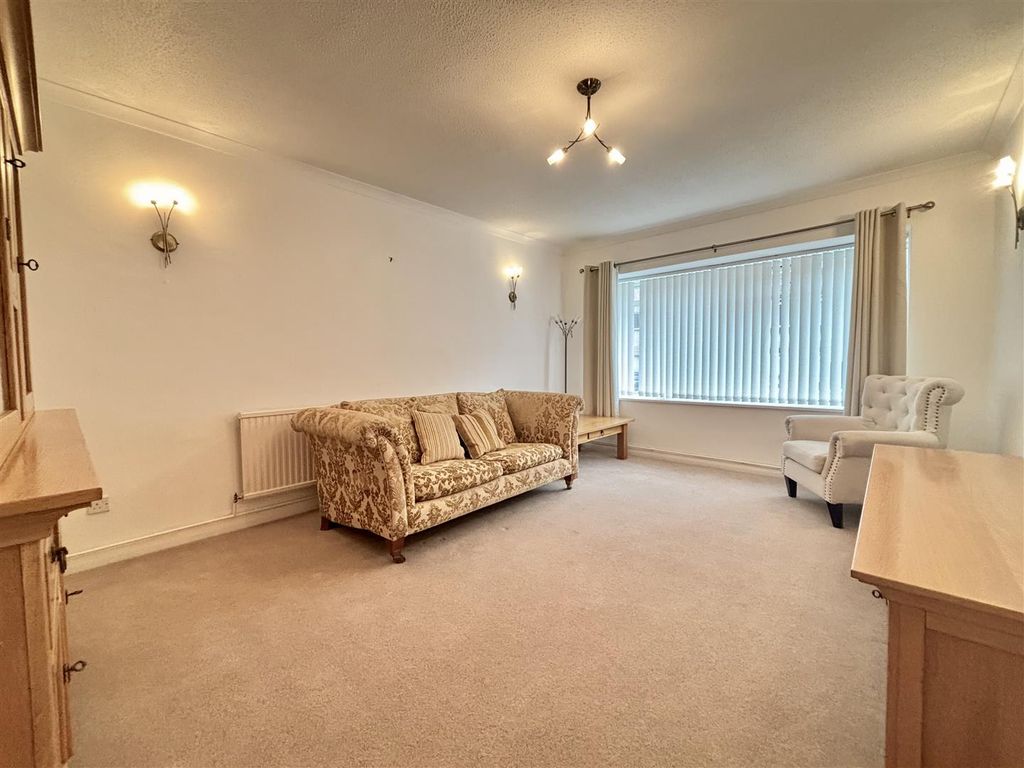 Property photo 2 of 17 Img_1981.Jpg
