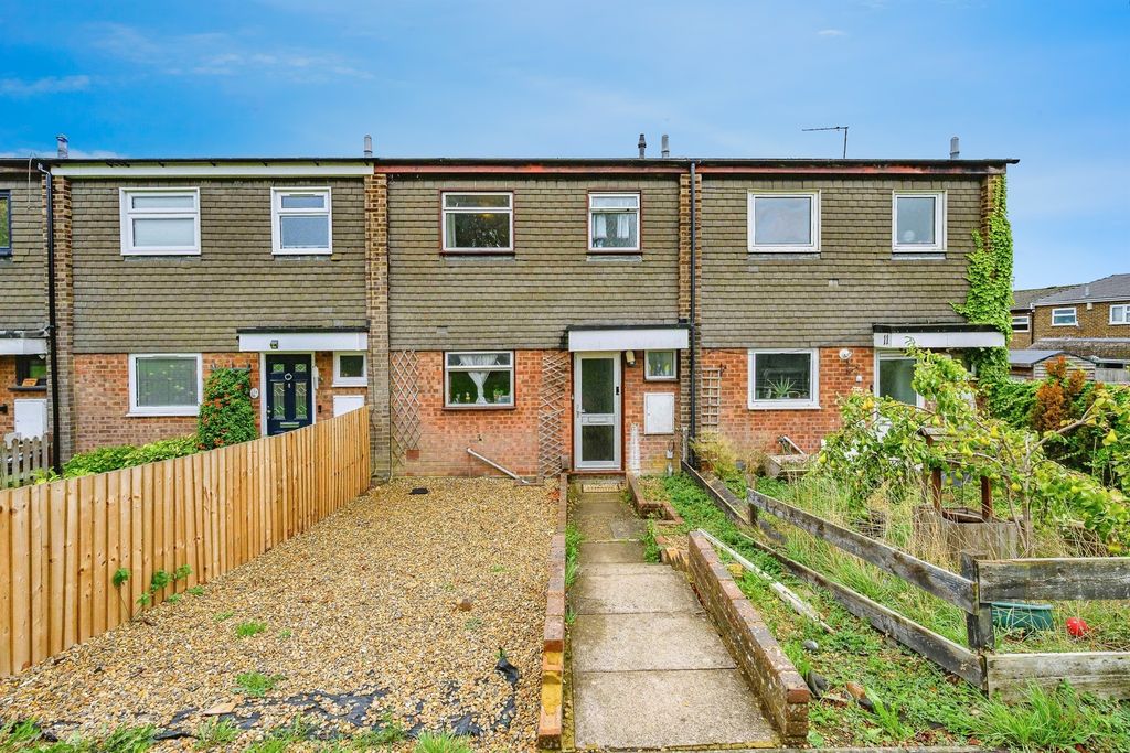 Property photo 1 of 17