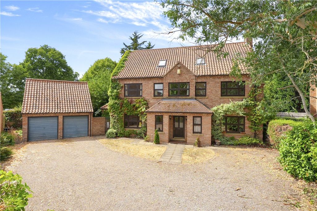 Property photo 1 of 30 Picture No. 10