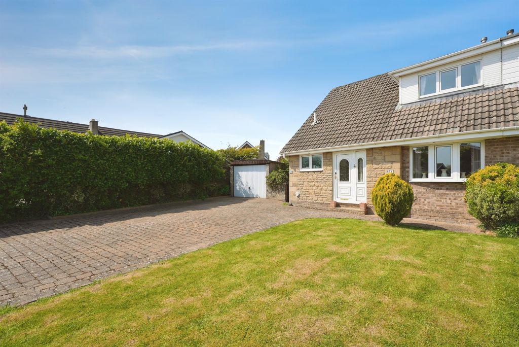 Property photo 1 of 22