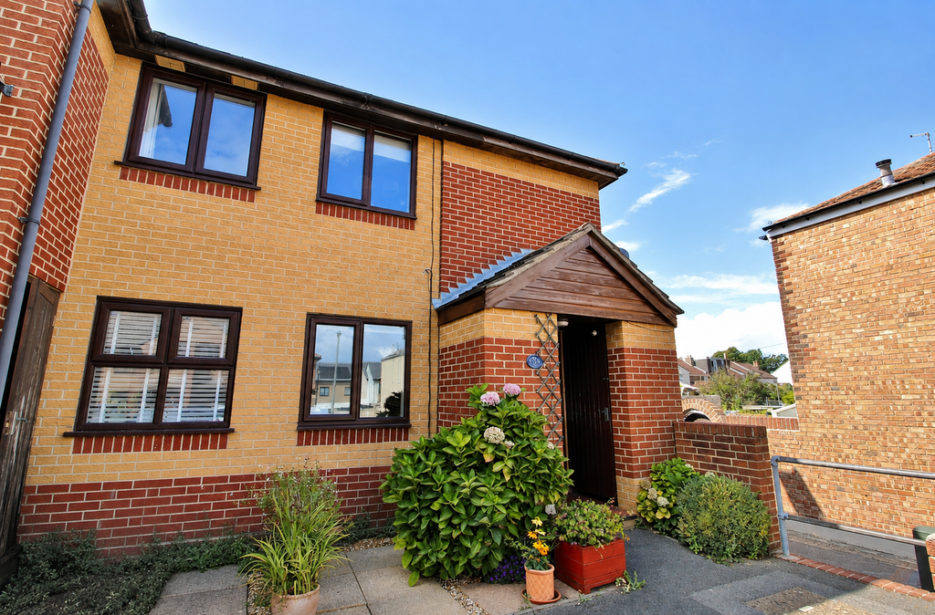 Property photo 1 of 10