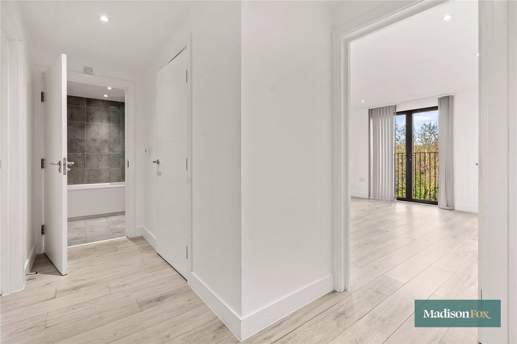 Property photo 2 of 9 Picture No. 02