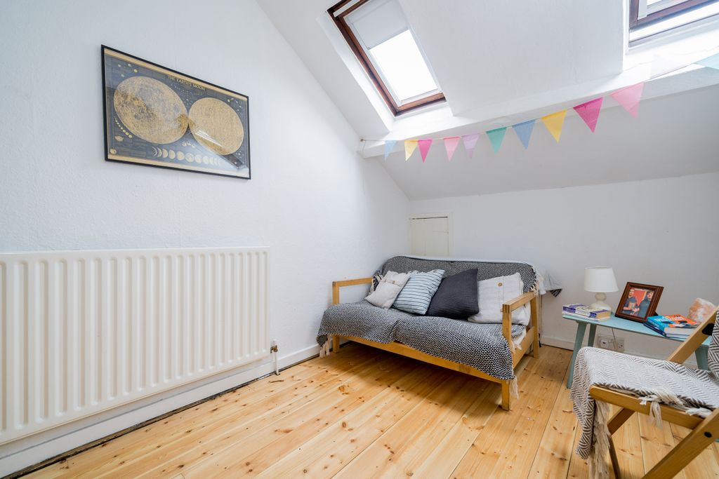Property photo 1 of 7