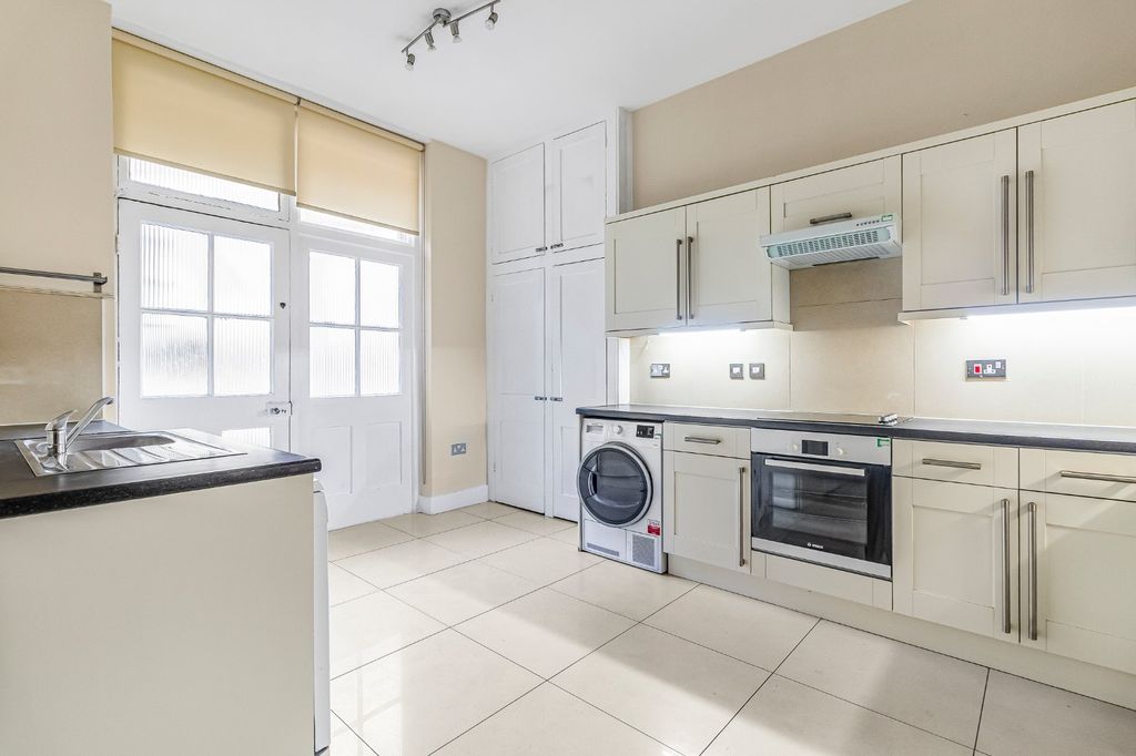 Property photo 2 of 23 Kitchen