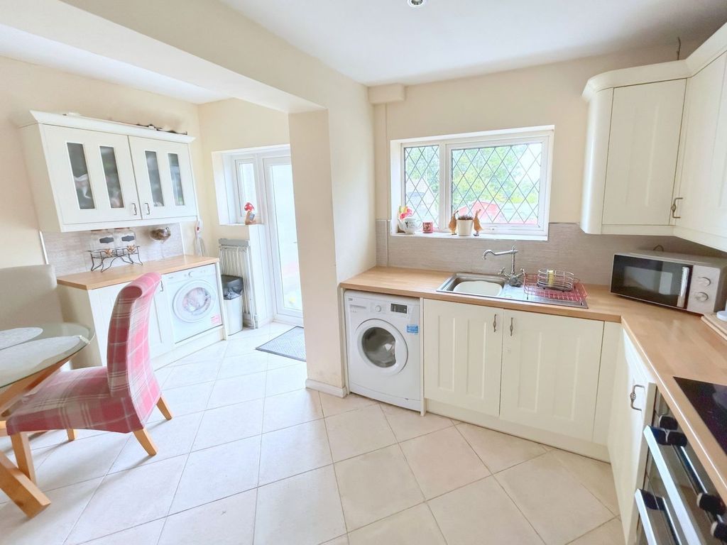 Property photo 3 of 24