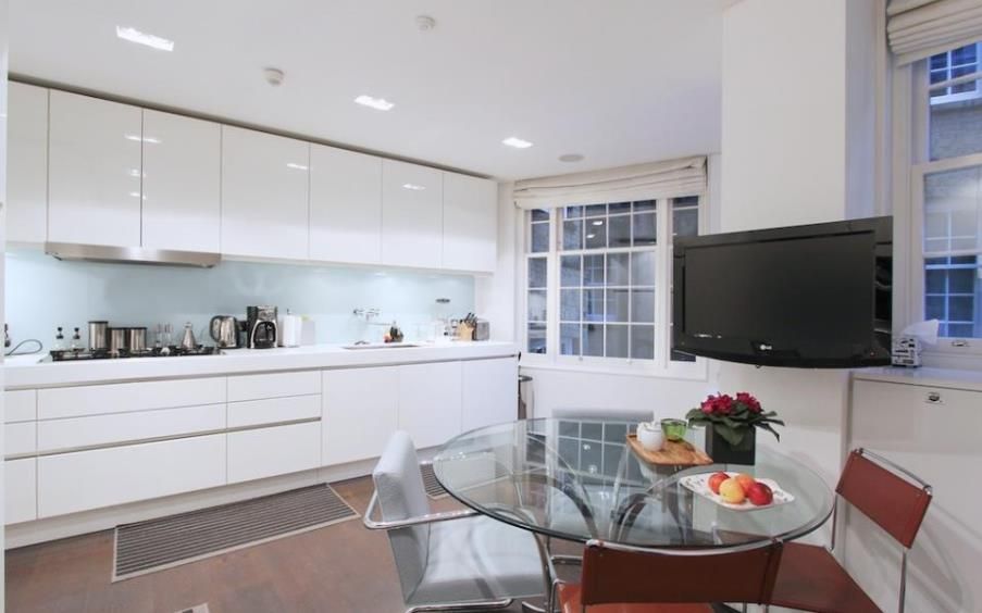 Property photo 2 of 8 9E Hyde Park Mansions 2 22.01 .Png