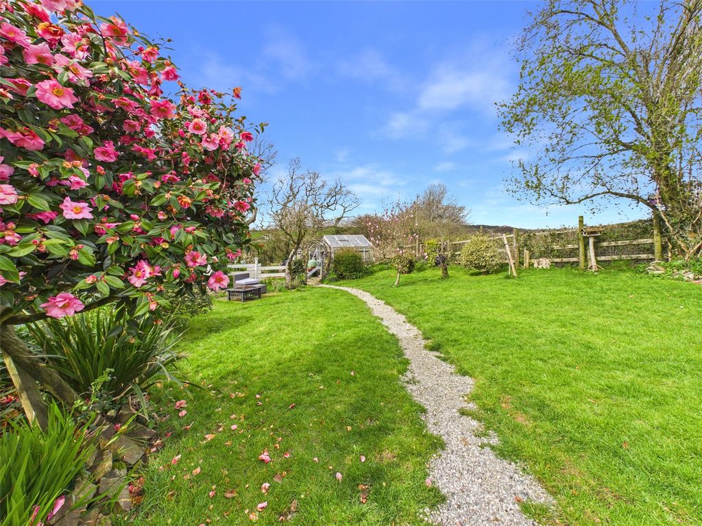 Property photo 3 of 26 Picture No. 38