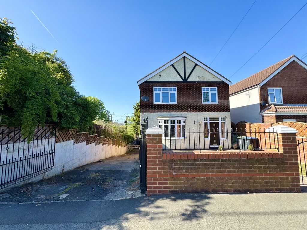 Property photo 1 of 22 Img_7226