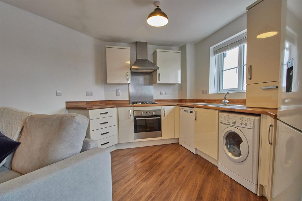 Property photo 3 of 11 Amber Way  9.Jpg
