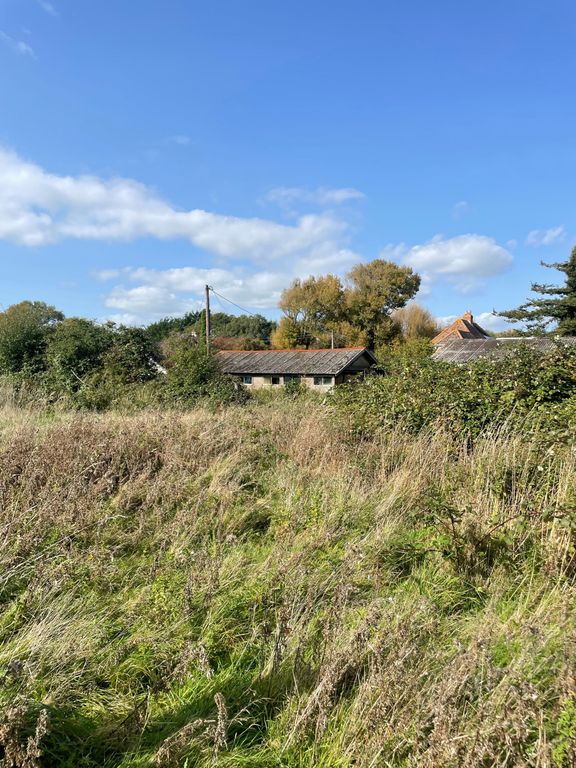 Property photo 2 of 16