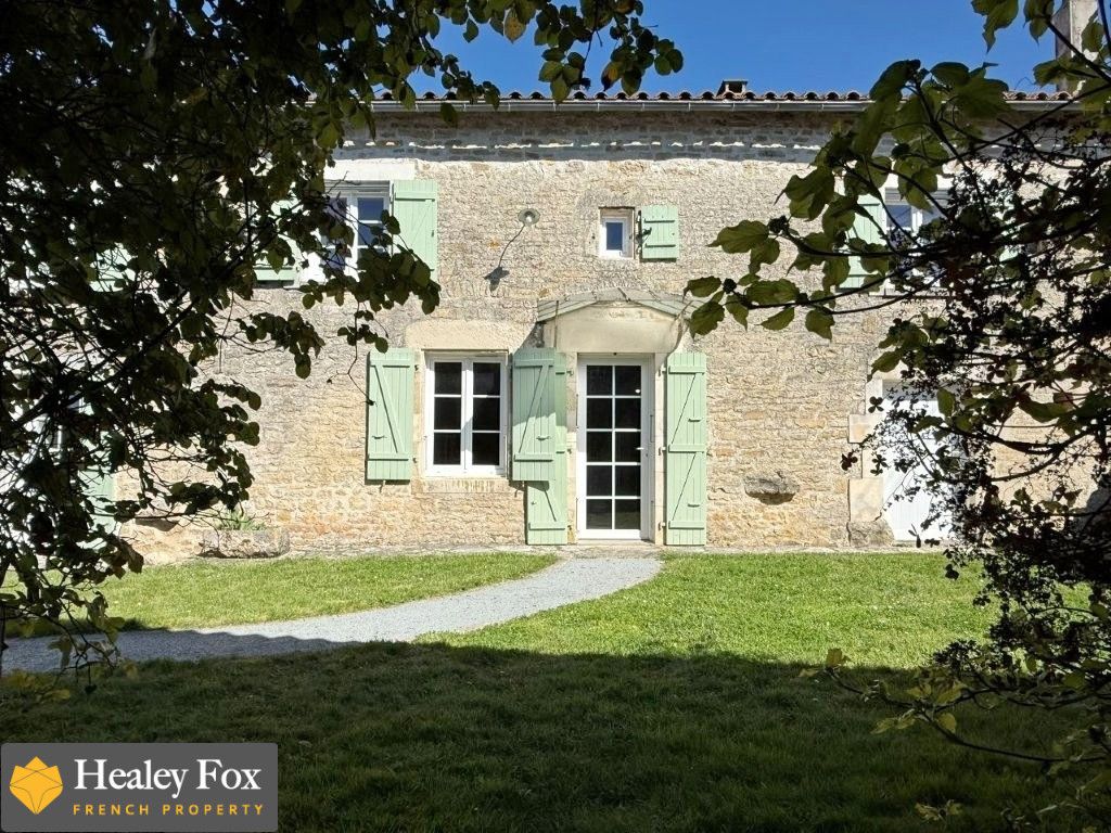 Property photo 2 of 48