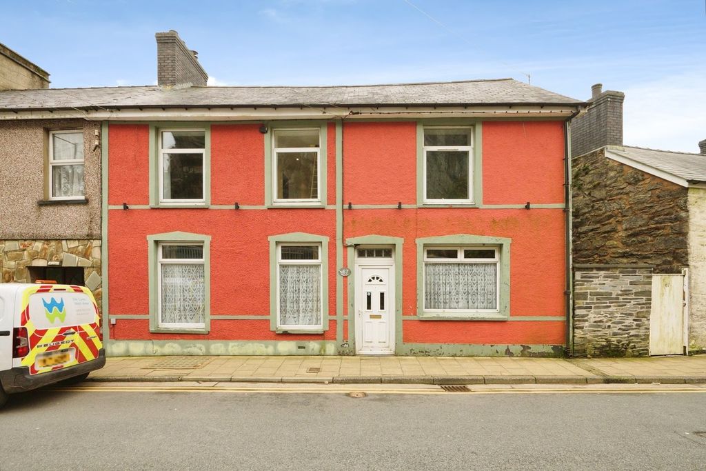 Property photo 1 of 26