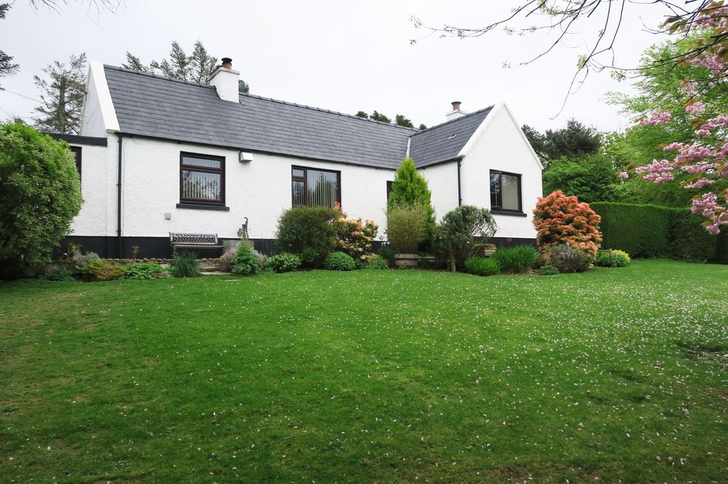 Property photo 1 of 26
