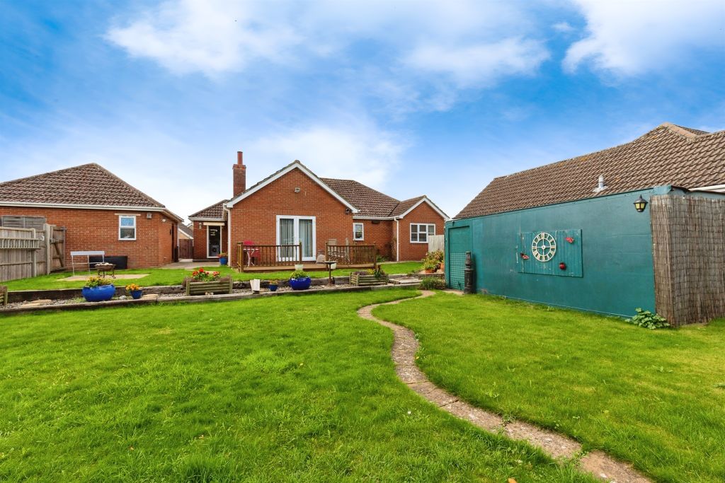 Property photo 2 of 16