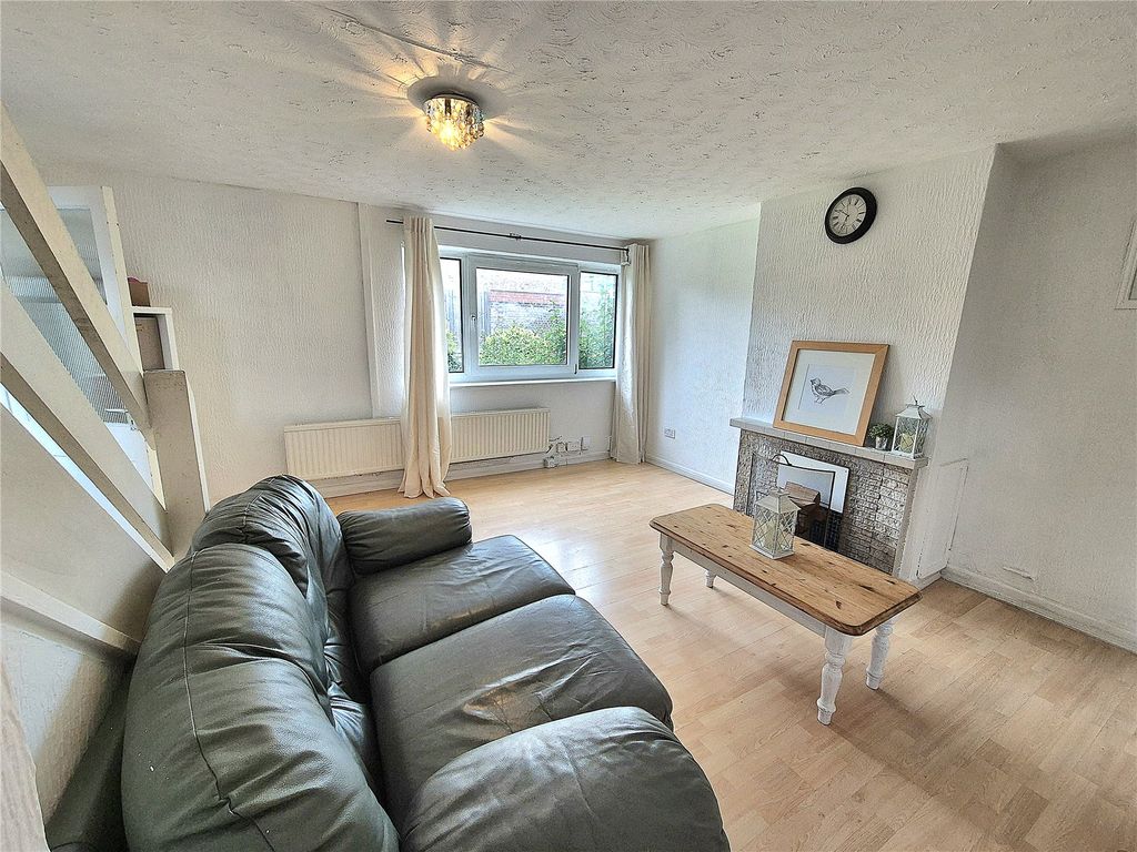 Property photo 3 of 10 Picture No. 09