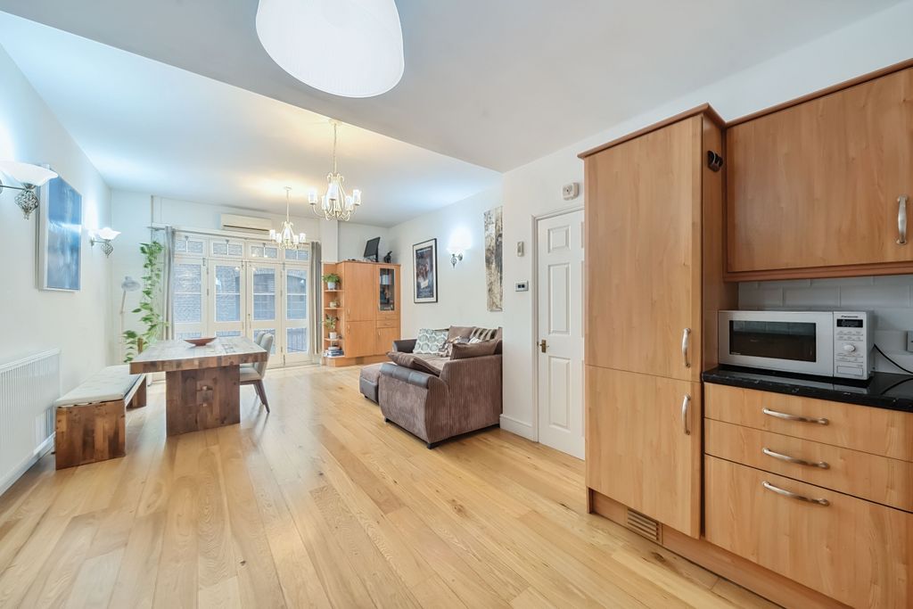 Property photo 3 of 19 1248508 (4)