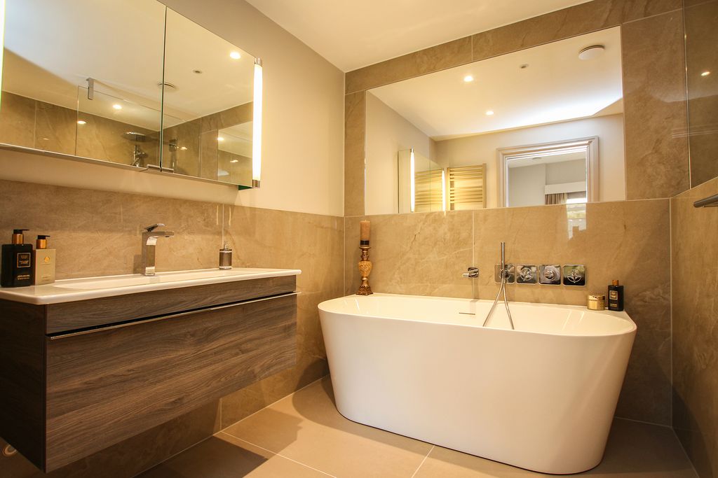 Additional image 22 of 3 bed property for saleRoyal Terrace, St Peter Port, Guernsey GY4